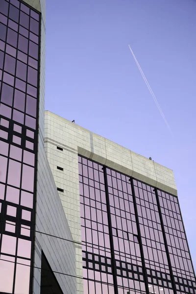 ミラノ ロンバルディア州 イタリアのメッシーナ経由の建物 — ストック写真