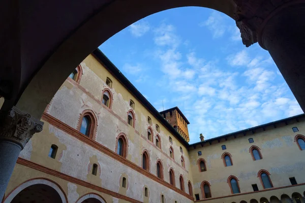 Milan, Lombardiya, İtalya: Castello Sforzesco bilinen Ortaçağ Kalesi