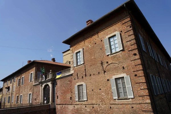 ヴァレーゼ州ファニャーノ オローナ ロンバルディア州 イタリアの歴史的な城の外観 — ストック写真