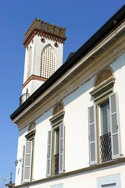 Gaggiano, Milan ili, Lombardy, İtalya: tarihi sarayın dışı