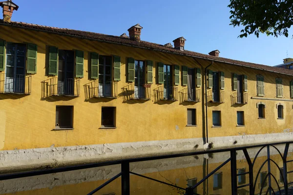Edifício Amarelo Velho Canal Martesana Milão Lombardia Itália — Fotografia de Stock
