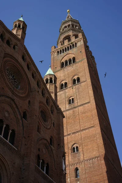 Exterior Medieval Cathedral Duomo Cremona Lombardy Italy — 图库照片