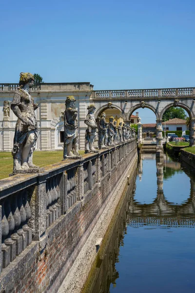 Historiallisen Villa Contarinin Ulkopuoli Piazzola Sul Brentassa Padovan Maakunnassa Venetossa — kuvapankkivalokuva