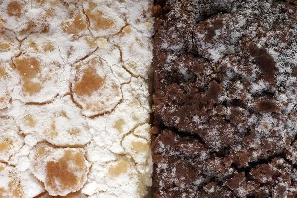 Twee stukken van cake — Stockfoto