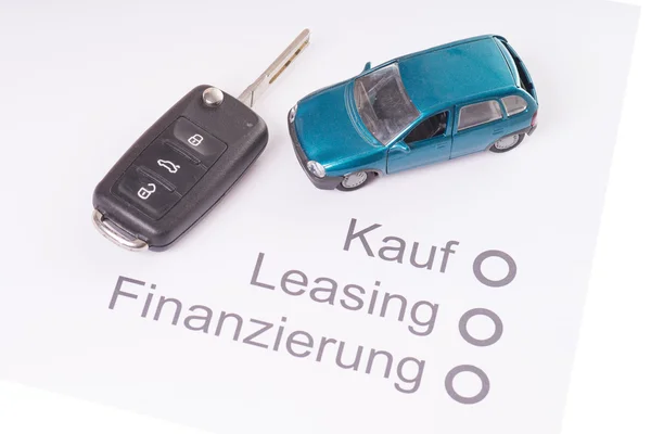 Finanzierung eines Autos — Stockfoto