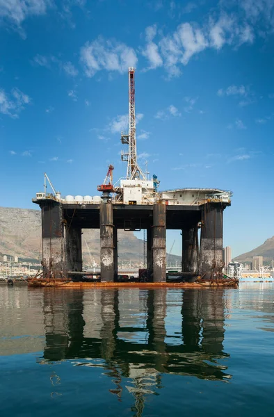 Платформа Видобутку Нафти Порту Табл Бей Кейптаун Ремонтується — стокове фото