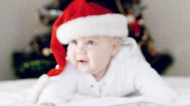 Bebek Noel şapka yeni yıl arka içinde