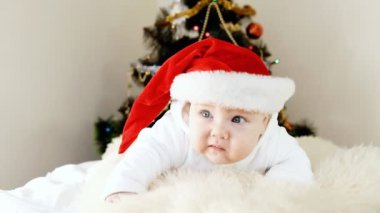 Bebek Noel şapka yeni yıl arka içinde