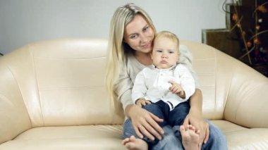 Divan oğlu ile annesi tv izle