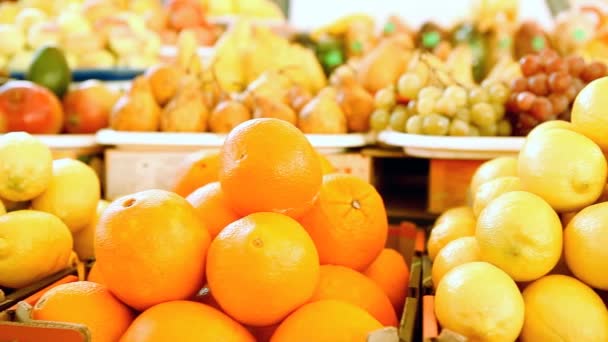 Bella vista dinamica di frutta sana cibo — Video Stock
