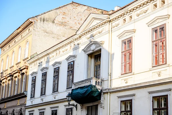 Vista Sobre Arquitetura Histórica Ruas Praças Sopron Hungria Dia Ensolarado — Fotografia de Stock