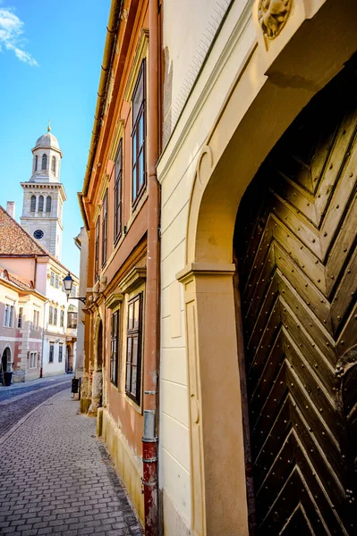 Vista Sobre Arquitetura Histórica Ruas Praças Sopron Hungria Dia Ensolarado — Fotografia de Stock