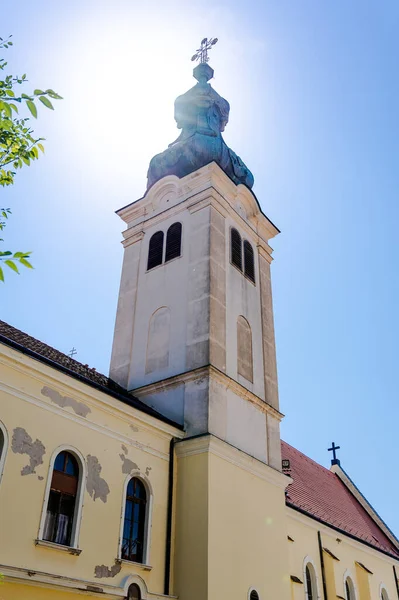 Szombath, Macaristan 'daki Aziz Elisabeth Kilisesi güneşli bir günde
