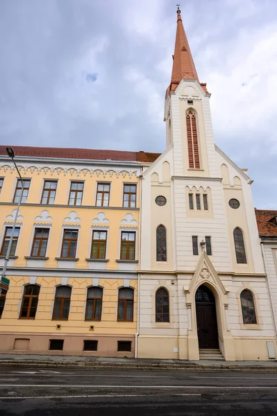 Szombath, Macaristan 'daki Saint Norbert Manastırı güneşli bir günde