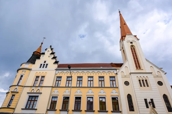 Szombath, Macaristan 'daki Saint Norbert Manastırı güneşli bir günde