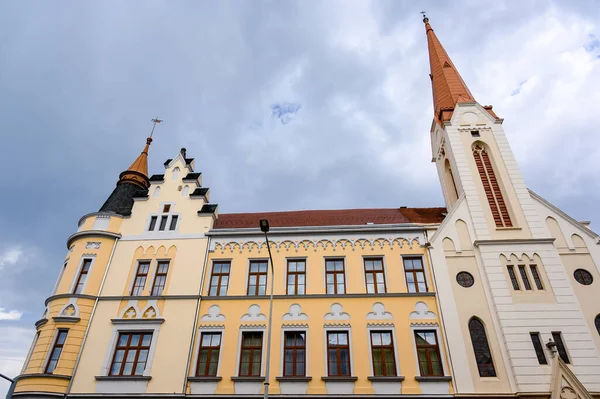 Szombath, Macaristan 'daki Saint Norbert Manastırı güneşli bir günde