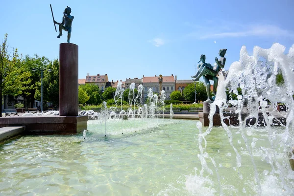 Fontein Beelden Het Centrale Plein Van Szombathely Hongarije — Stockfoto