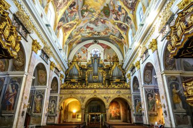 LJUBLJANA, SLOVENIA - 15 Şubat 2022: Ljubljana, Slovenya Saint Nicholas Katedrali