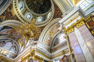 LJUBLJANA, SLOVENIA - 15 Şubat 2022: Ljubljana, Slovenya Saint Nicholas Katedrali