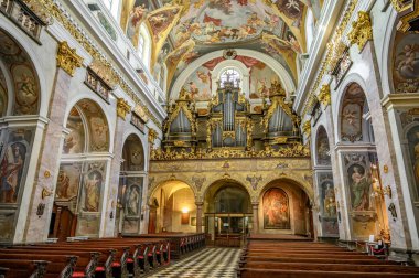 LJUBLJANA, SLOVENIA - 15 Şubat 2022: Ljubljana, Slovenya Saint Nicholas Katedrali