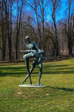 LJUBLJANA, SLOVENIA - 15 Şubat 2022: Statue Ballet in park Tivoli, Ljubljana by Stojan Batiç