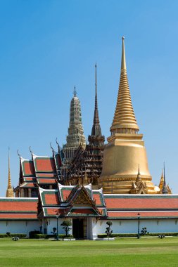 Zümrüt Buddha Tapınağı ve Büyük Saray