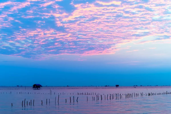 Sabah Denizinin Parlak Mavi Altının Fotoğrafı — Stok fotoğraf