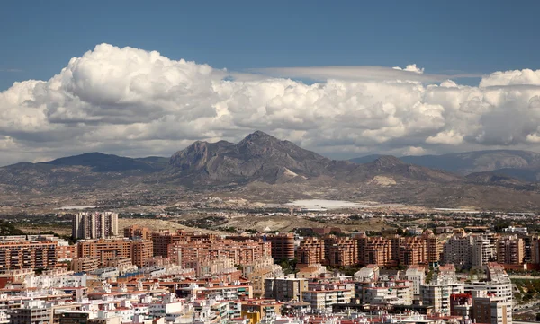 Şehir alicante üzerinde Katalonya İspanya görüntülemek — Stok fotoğraf