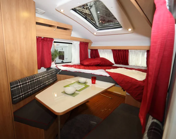 Interieur van een kleine camper — Stockfoto