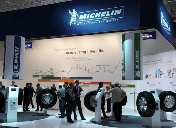 Michelin Tyres Stand al Salone Internazionale dell'Automobile — Foto Stock