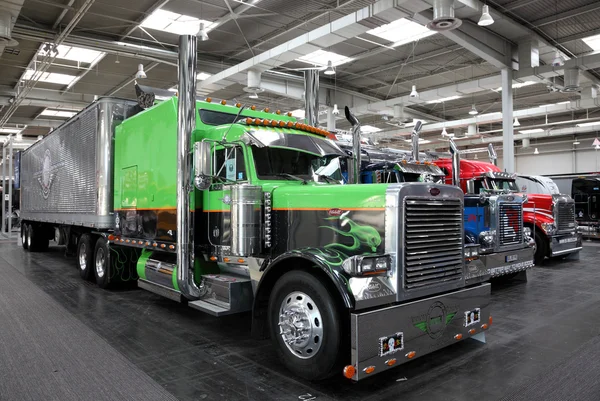 Ciężarówka Peterbilt — Zdjęcie stockowe