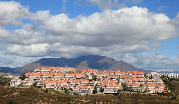 Residentiële gebouwen aan de costa del sol, Andalusië — Stockfoto