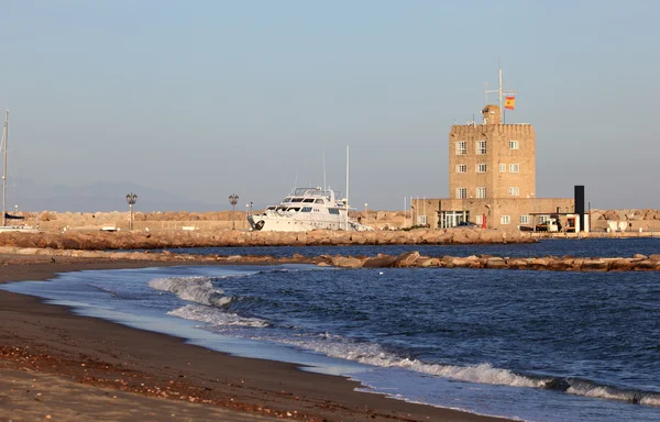 Beach at the marina in Sotogrande, Andalusia, Spain — Stock Photo, Image