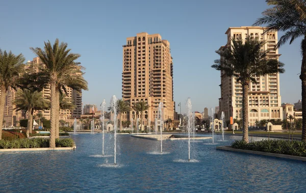 喷泉在珍珠港，波尔图沙特阿拉伯、 卡塔尔的多哈 — 图库照片