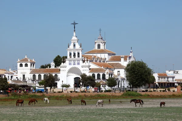 西班牙安达卢西亚韦尔瓦省El Rocio (Ermita del Rocio或Ermita de El Rocio)的隐居地 — 图库照片