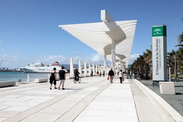 Promenade with a pergola at Muelle Uno in the port of Malaga, Andalusia Spain — Stock Photo, Image