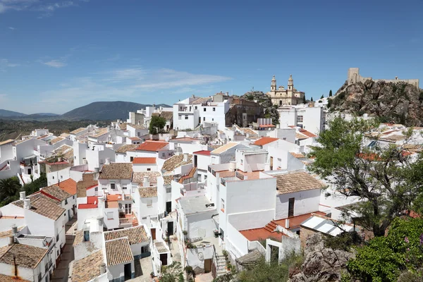 Witte Andalusische stad olvera, Spanje — Stockfoto