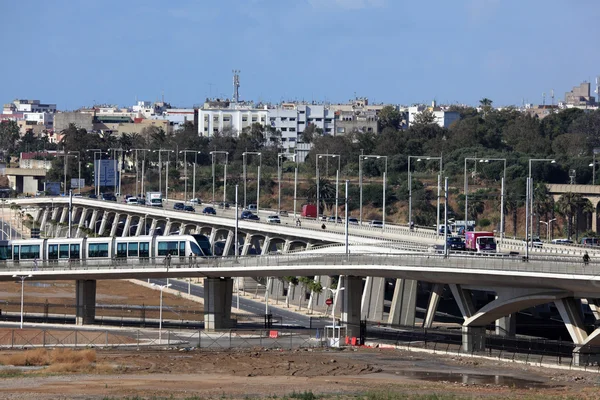 Förhöjda road i rabat, Marocko — Stockfoto