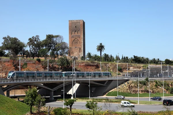 Věž Hassan (tour hassan) v Rabatu, Maroko — Stock fotografie