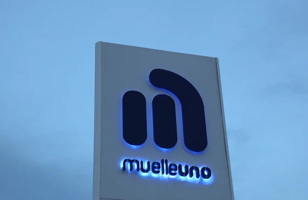 Новая набережная Muelle Uno в порту Малаги, Андалусия, Испания — стоковое фото