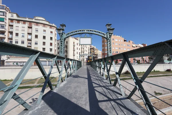 Híd a folyó Guadalmedina Malaga, Spanyolország — Stock Fotó