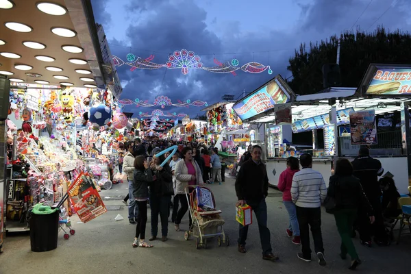 De mei eerlijke van estepona (feria de mayo de estepna), estepona de kermis op 18 mei 2013 in estepona, Andalusië, Spanje — Stockfoto