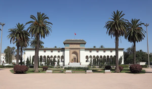 Edificio governativo a Casablanca, Marocco, Nord Africa — Foto Stock