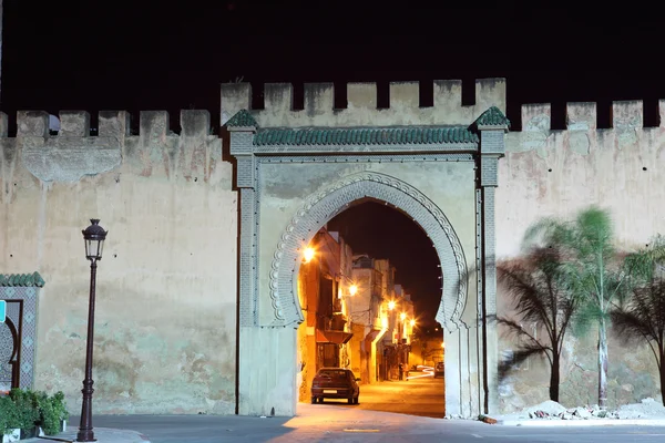 Cancello nel centro storico di Meknes, Marocco, Nord Africa — Foto Stock