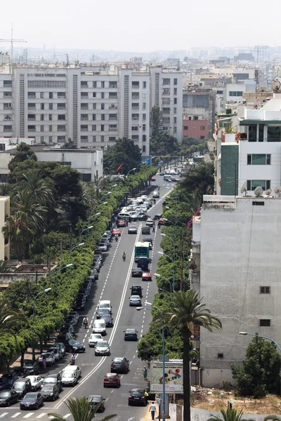 Calle en la ciudad de Casablanca, Marruecos — Foto de Stock