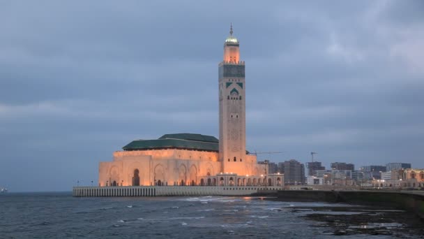 Mezquita de Hasan II en Casablanca, Marruecos — Vídeo de stock