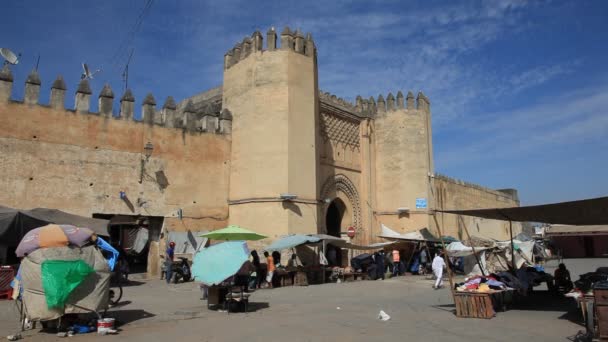 Bab al mahrouq gate i fes, Marocko — Stockvideo