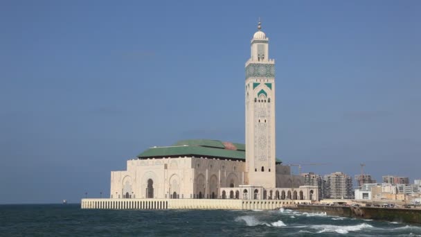 モロッコ カサブランカのハッサン 2 世モスク — ストック動画