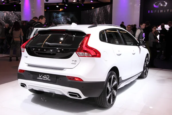 International Motor Show in Frankfurt, Germany. Volvo presenting the V40 T5 AWD at the 65th IAA in Frankfurt, Germany on September 17, 2013 — Stock Photo, Image