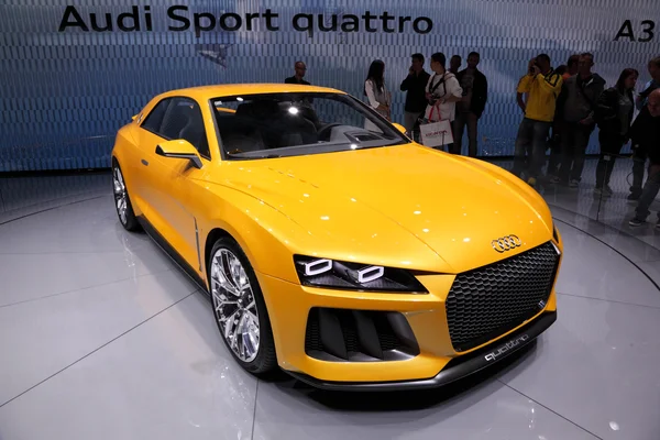 International Motor Show em Frankfurt, Alemanha. Audi Sport Quattro no 65th IAA em Frankfurt, Alemanha, em 17 de setembro de 2013 — Fotografia de Stock